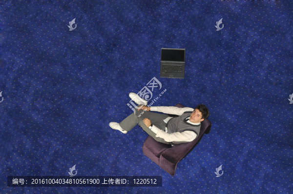 快樂商人尖叫的照片