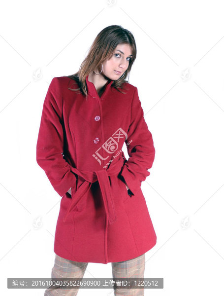 一個(gè)穿著冬裝的漂亮女人的畫像