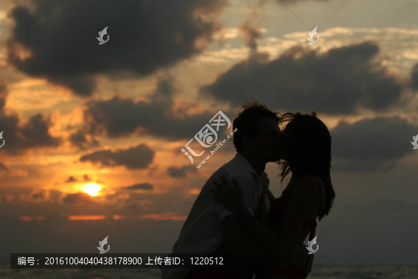 夕陽的吻