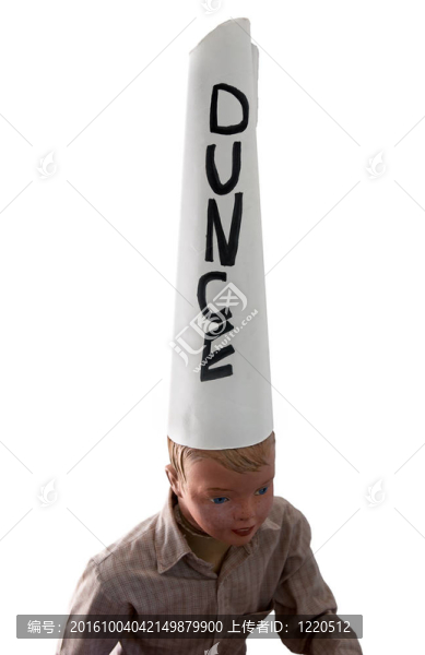 男孩戴著高帽