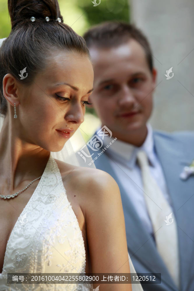 新婚夫婦