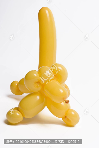 黃色的氣球狗