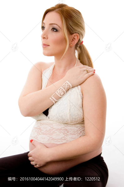 金發(fā)孕婦姿勢(shì)做運(yùn)動(dòng)