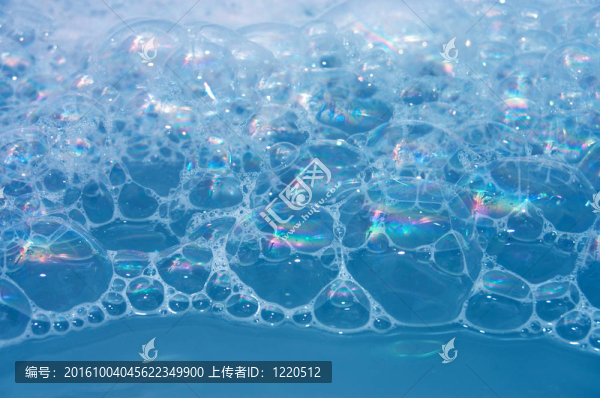 藍(lán)色和白色的水泡泡