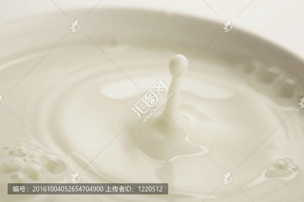 牛奶