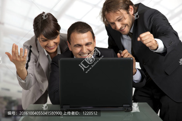 在辦公室里的好消息
