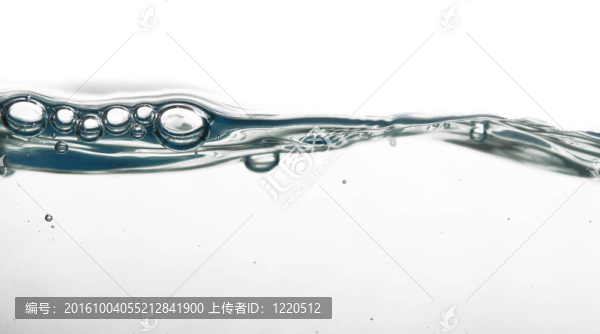 波和泡沫