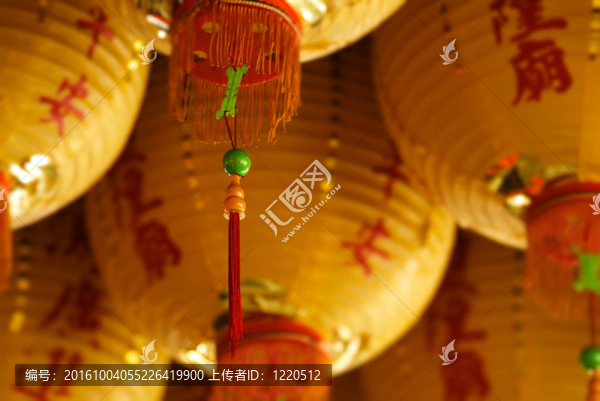 中國結(jié)在黃燈籠的流蘇