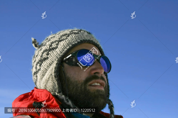 冒險(xiǎn)家-匯圖網(wǎng) www.fosd68.com 冒險(xiǎn)家