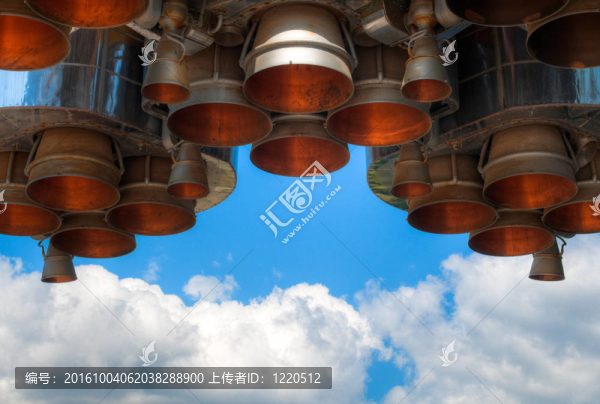 航天火箭發(fā)動(dòng)機(jī)