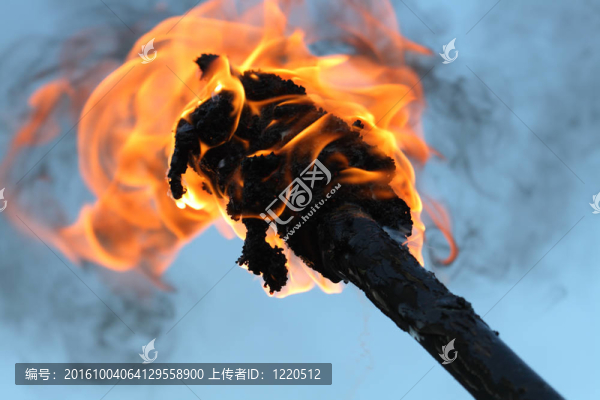熊熊的火炬
