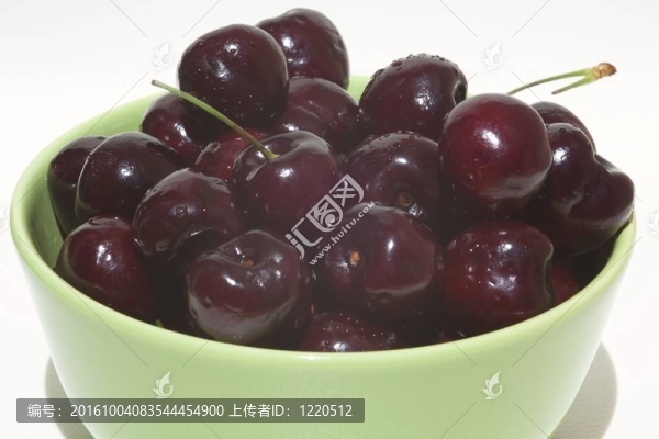 碗櫻桃