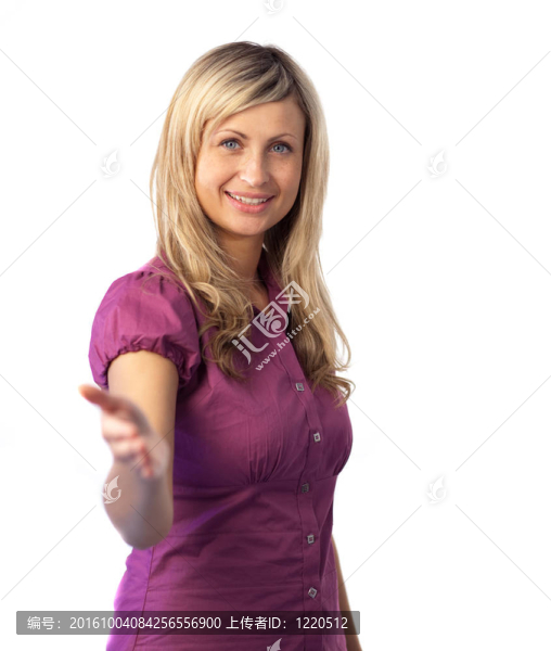 伸出手來表示歡迎的婦女