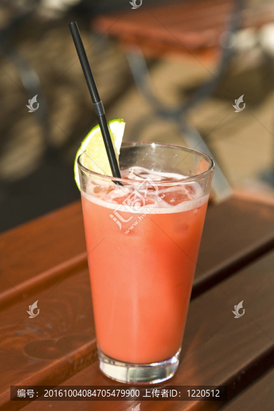 新鮮的飲料