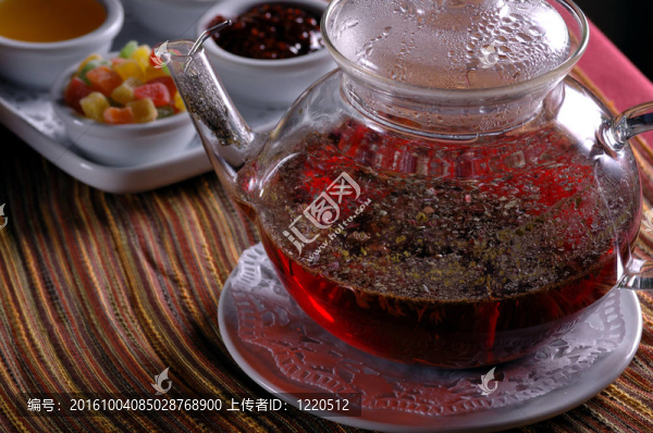 玻璃茶壺和糖果杯