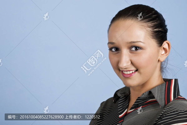 年輕自信女人的畫像
