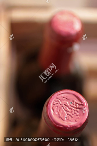 帶瓶的酒盒