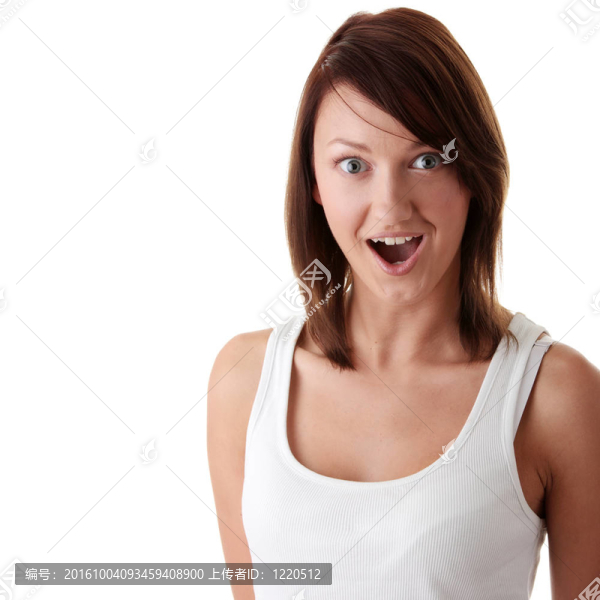 休閑的黑發(fā)女人驚訝