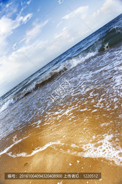 海邊的浪