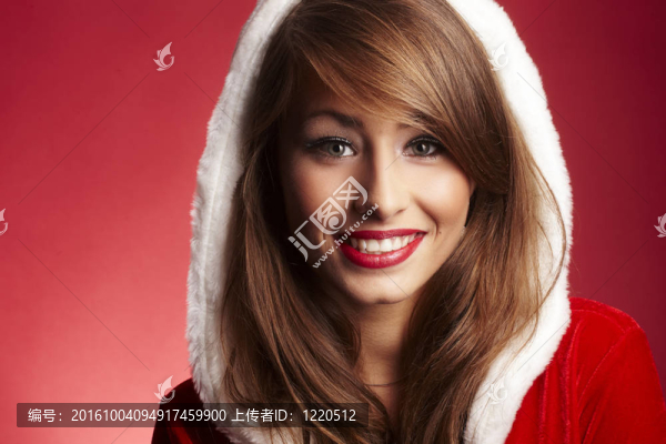 美麗的女人戴著頭巾