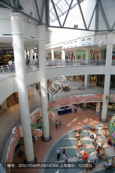 商店里的咖啡館