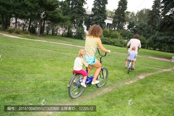 家庭自行車