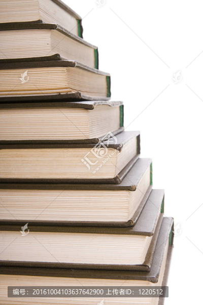 在白色背景上孤立的書