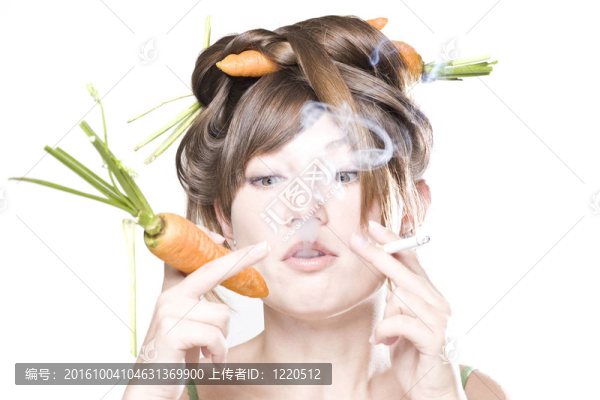 胡蘿卜和香煙的女孩