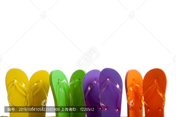 豐富多彩的觸發(fā)器涼鞋在桑迪比奇