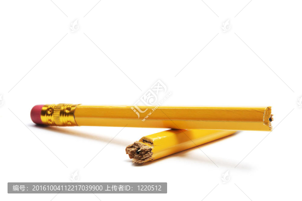 破碎的鉛筆