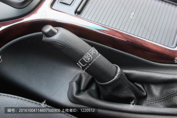 自動(dòng)細(xì)節(jié)手剎車(chē)