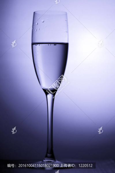香檳酒杯