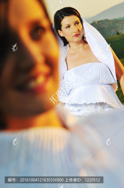 逃跑的新娘…