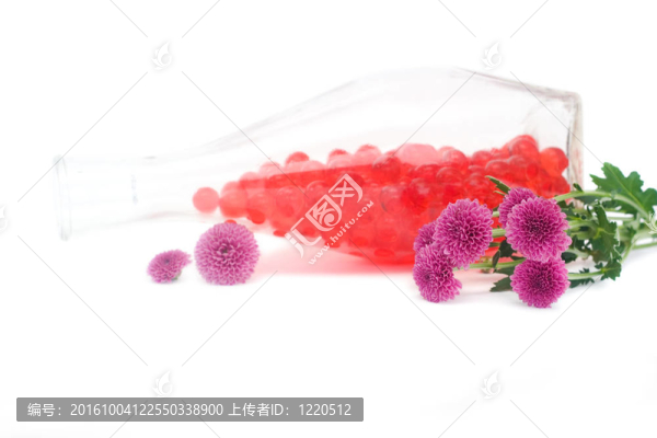 白色隔離花裝飾瓶