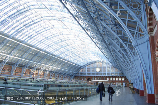 london-18-0024