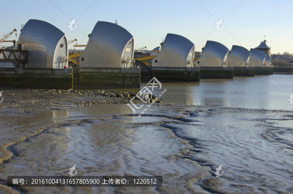 london-19-0047