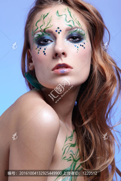 女孩bodyart