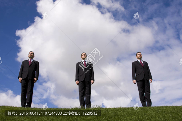 一三人的團(tuán)隊
