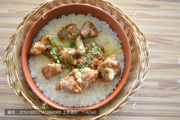 排骨飯