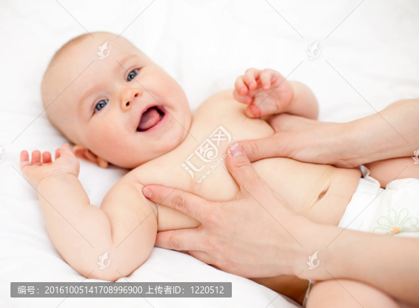 嬰兒按摩
