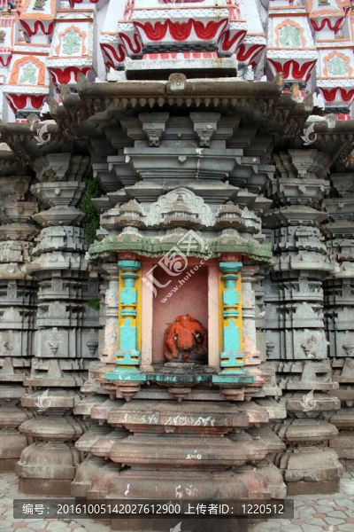 古ganpati寺