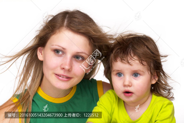 母親和女兒