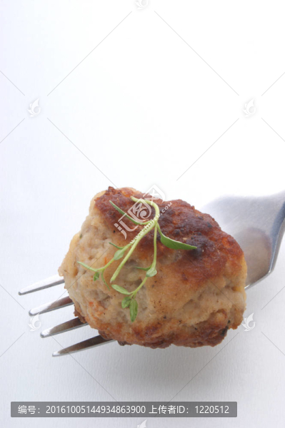 肉球在有機香料叉