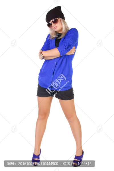 年輕漂亮的金發(fā)女郎