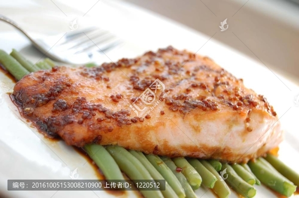 烤鮭魚