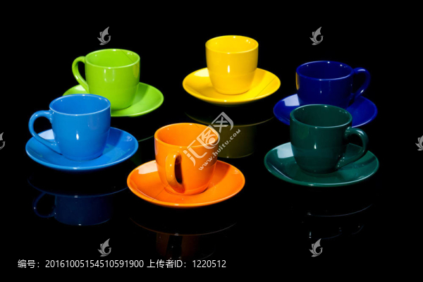 咖啡杯。
