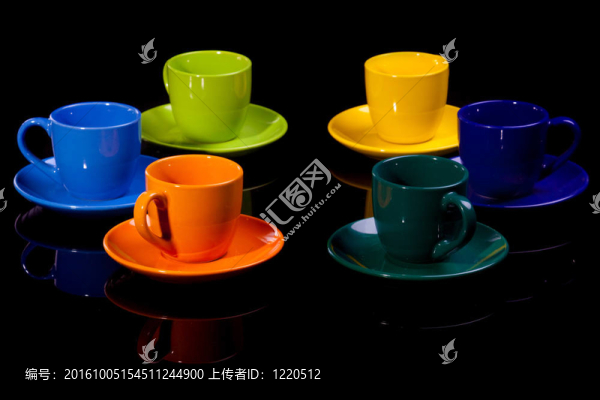 咖啡杯。