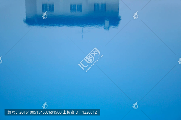 房水中的倒影