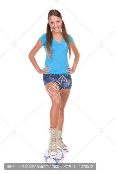 足球的女孩