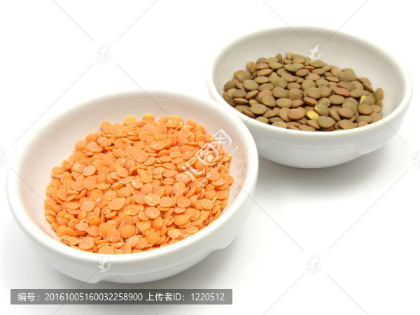 2碗扁豆和紅扁豆瓷器